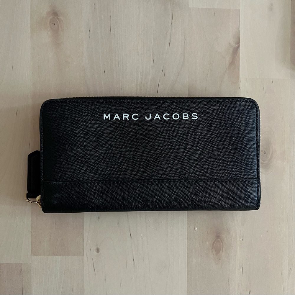 Marc Jacobs Wallet